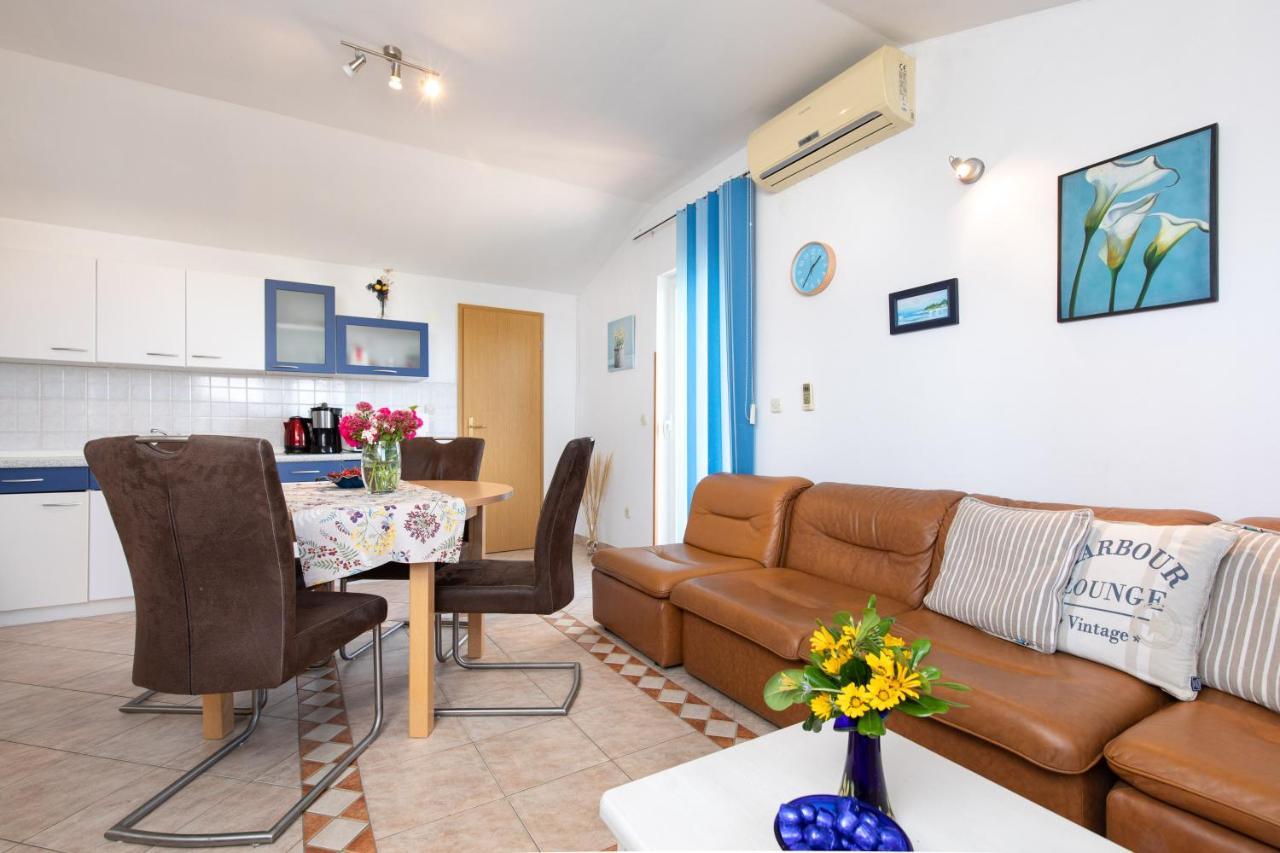 Apartments House Risika Εξωτερικό φωτογραφία