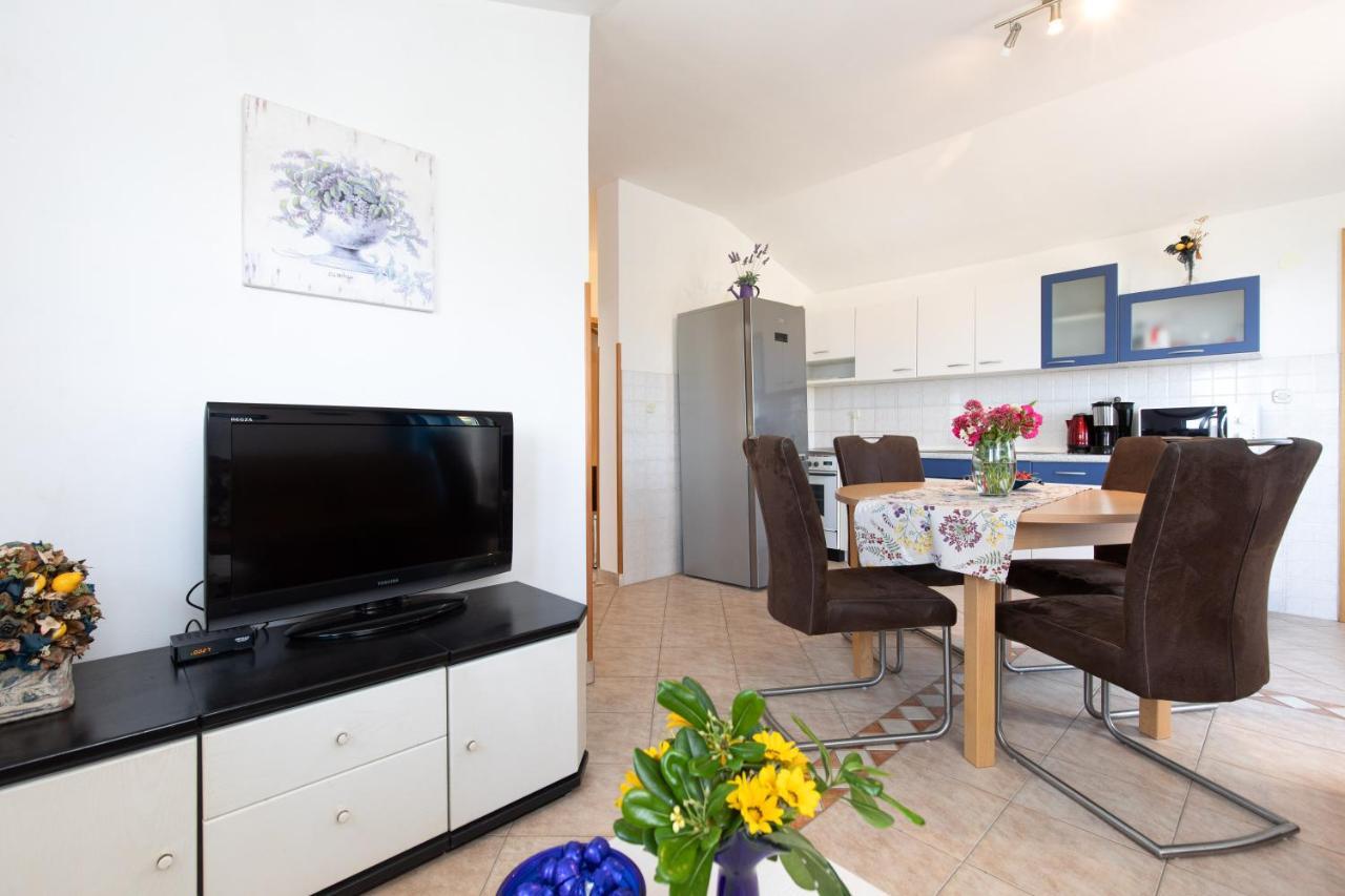 Apartments House Risika Εξωτερικό φωτογραφία